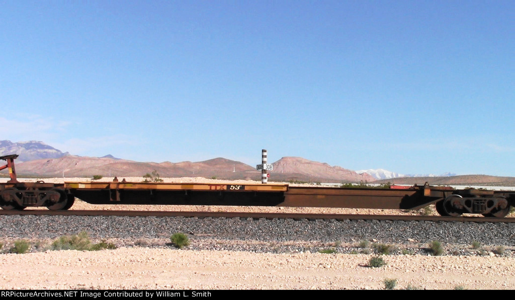 WB Intermodal Frt at Erie NV -86